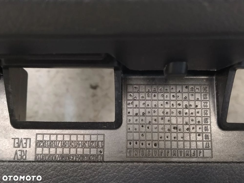 MERCEDES GLB X247 2025- DESKA ROZDZIELCZA KOKPIT KONSOLA EU ORYGINAŁ - 14