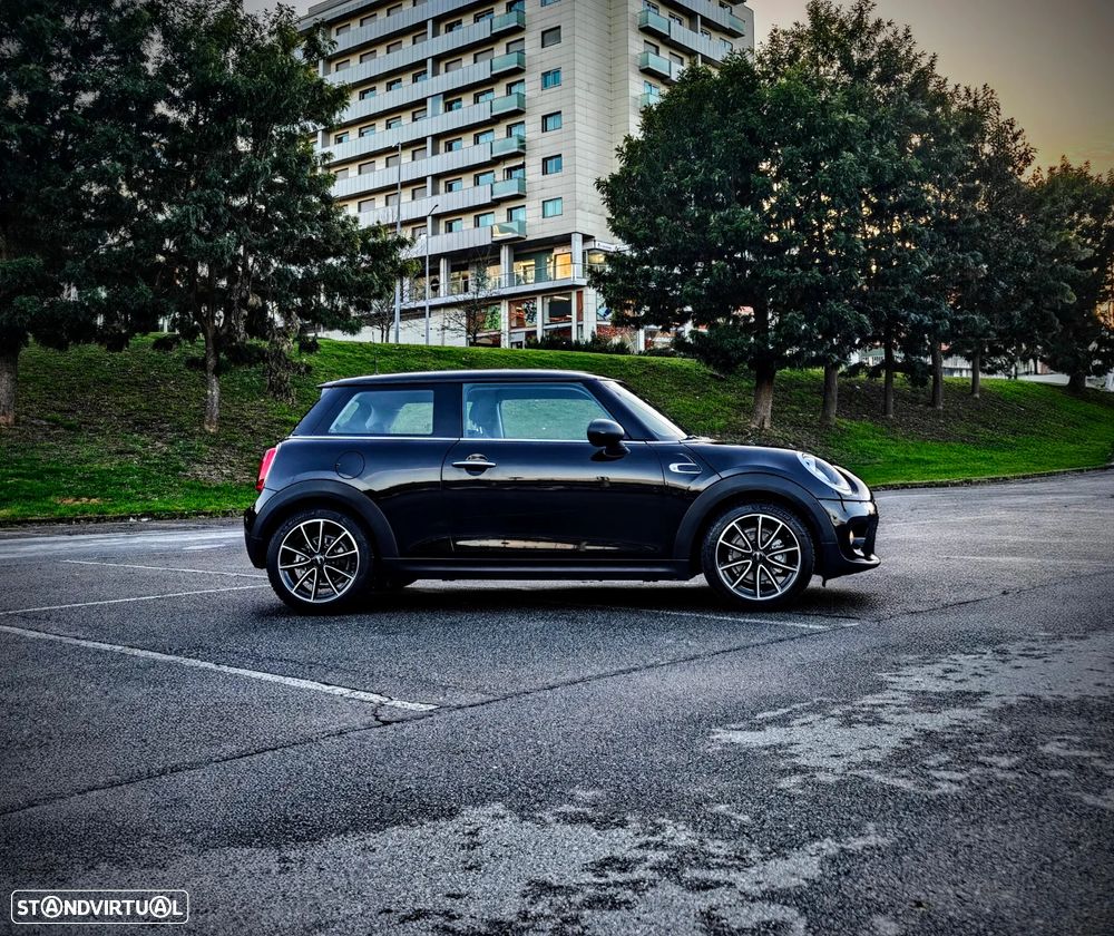 MINI 3 Portas One - 2