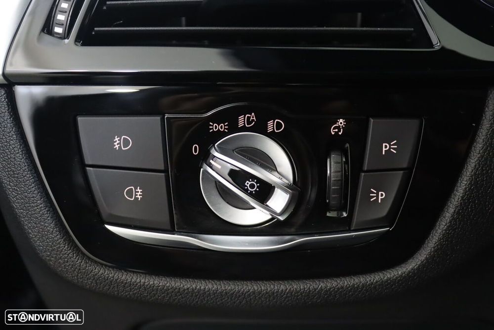 BMW 520 d Pack M Auto - 19