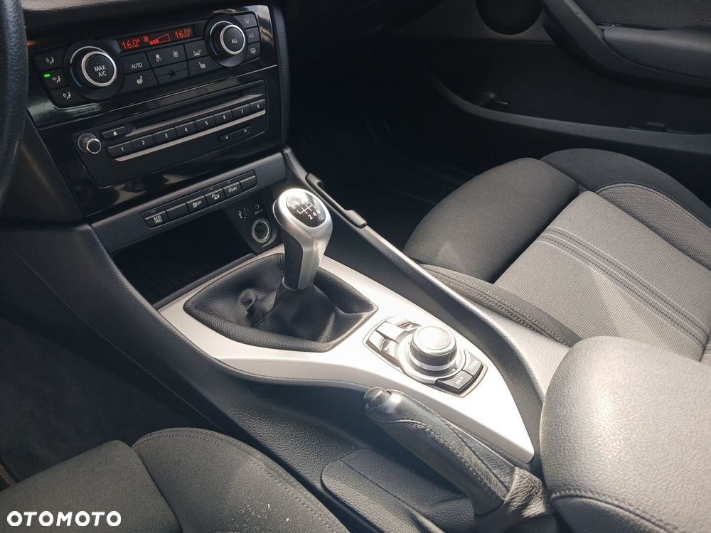 BMW X1 - 11
