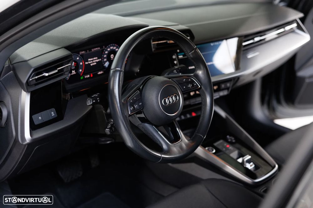 Audi A3 Limousine 30 TDI S line - 9