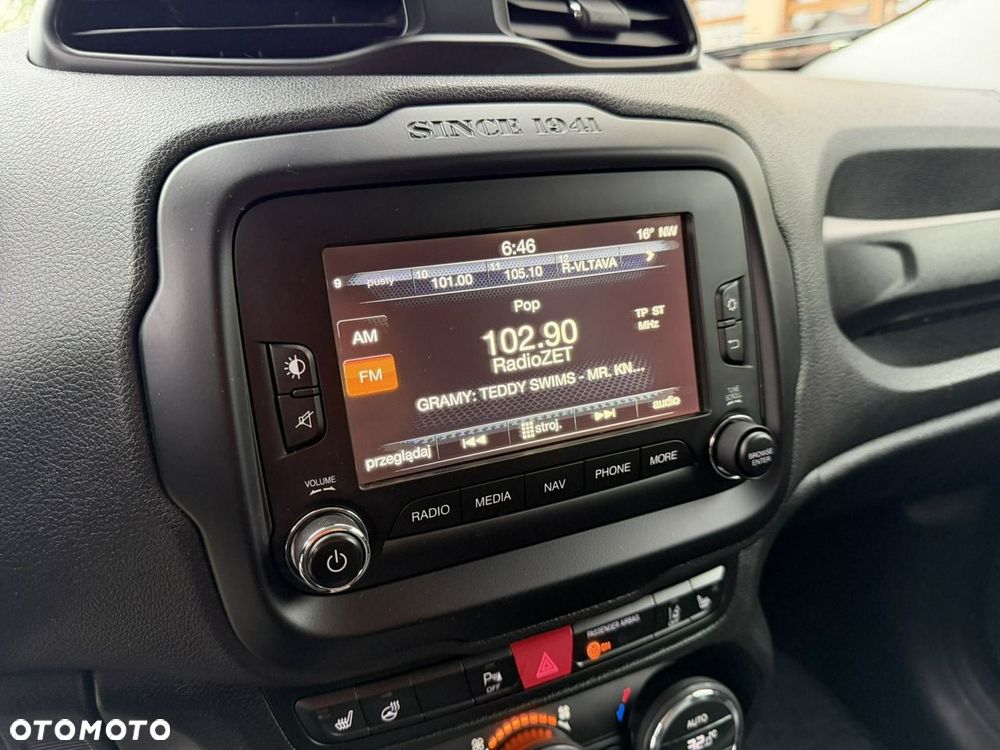 Jeep Renegade - 15