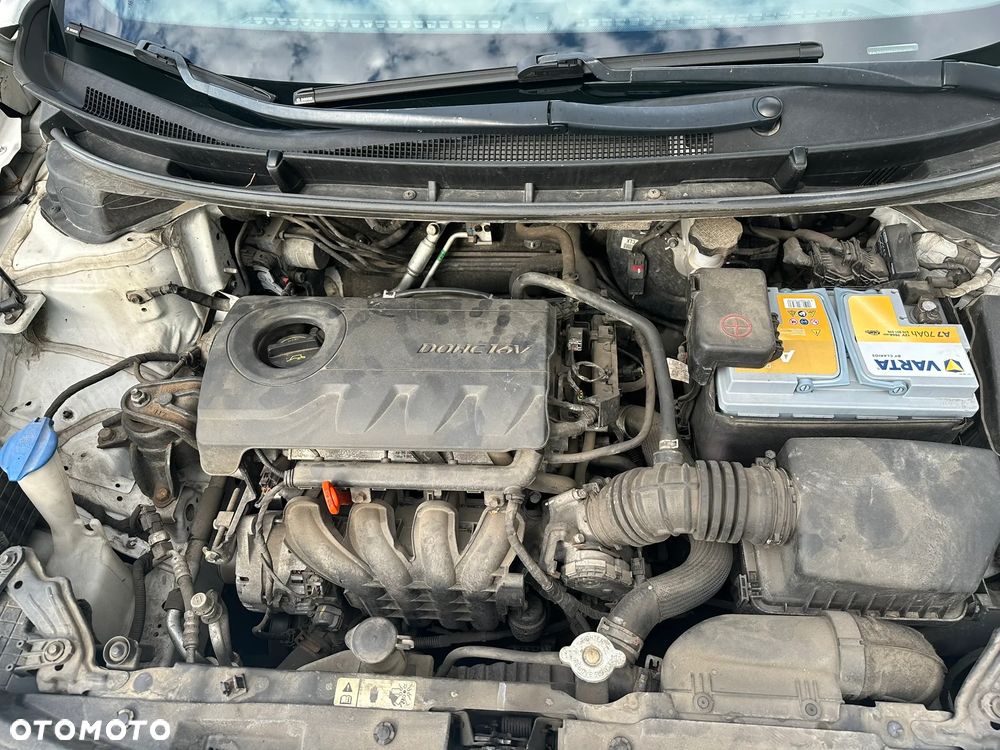 Hyundai i30 1.4 BlueDrive Classic - 27