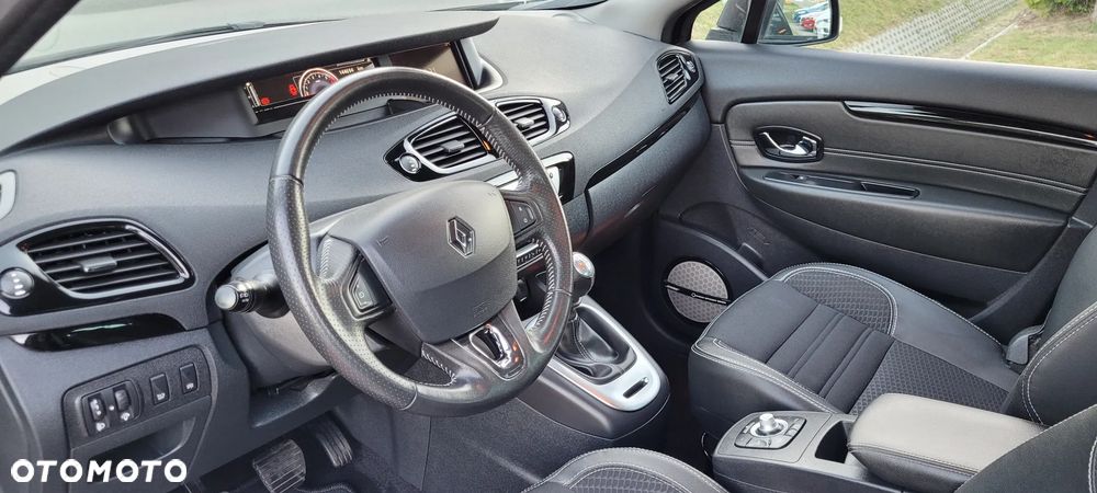 Renault Scenic Energy TCe 130 S&S Xmod Bose Edition - 11