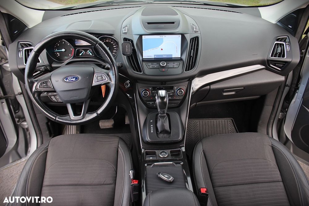 Ford Kuga 2.0 TDCi 4WD Powershift Titanium - 5