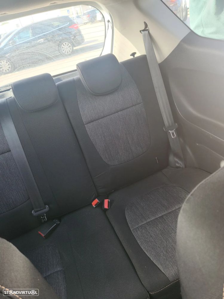 Kia Picanto 1.0 Attract - 16