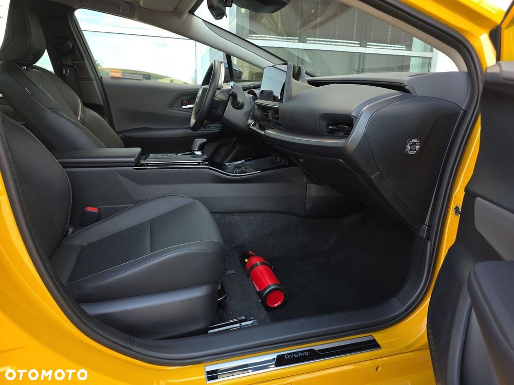 Toyota Prius - 22