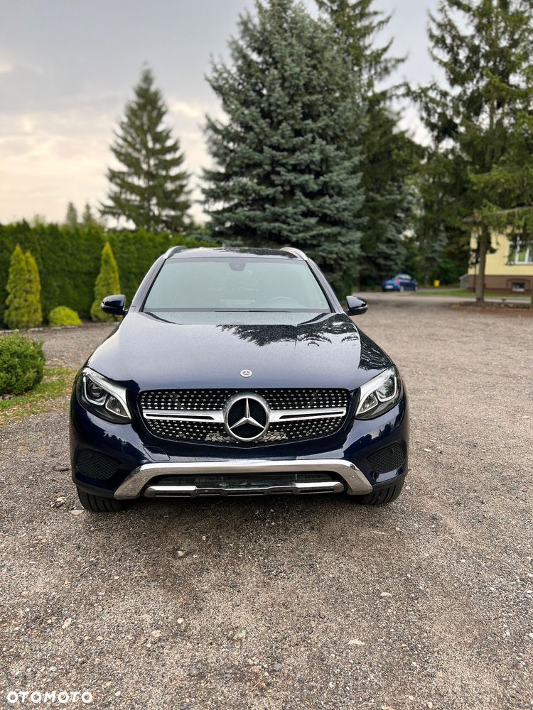 Mercedes-Benz GLC - 17