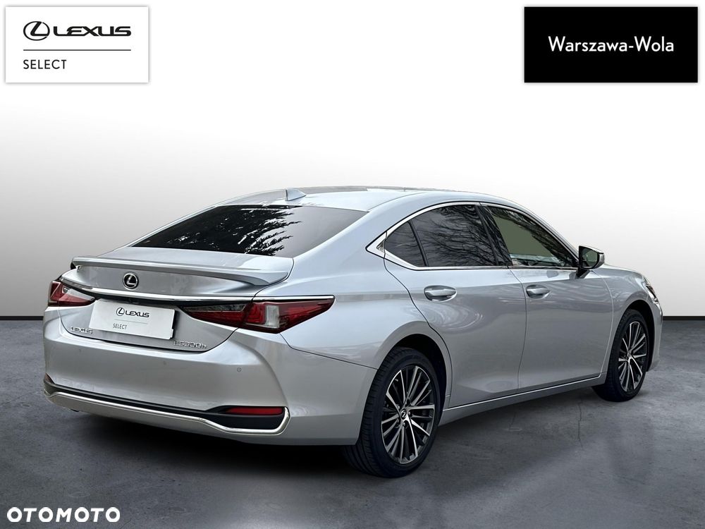 Lexus ES 300h Business Edition - 5