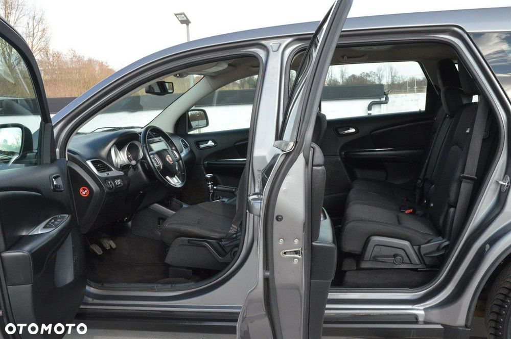 Fiat Freemont 2.0 Multijet Lounge - 37