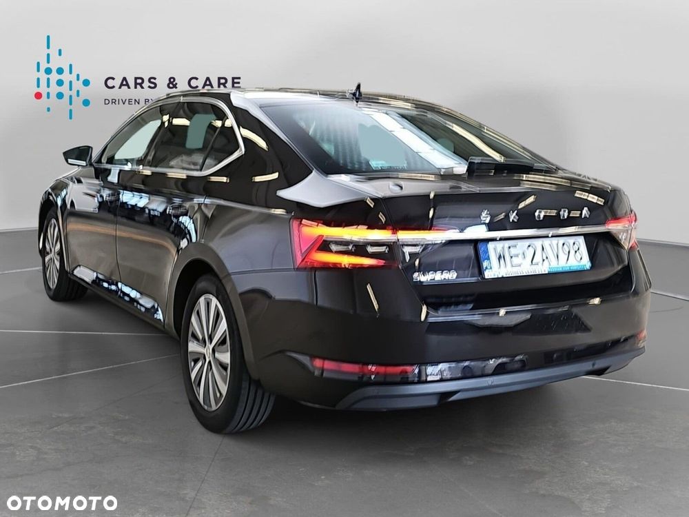 Skoda Superb 2.0 TSI Style DSG - 33