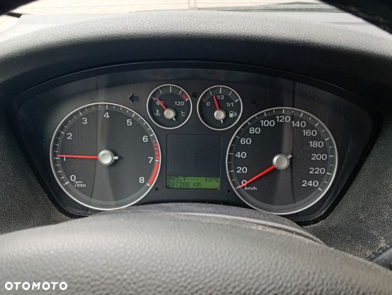Ford Focus 2.0 Platinium X - 9