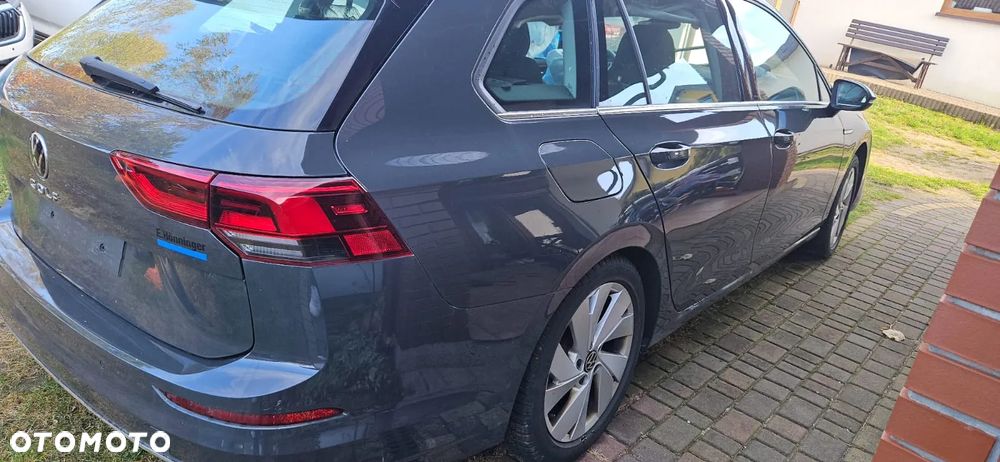 Volkswagen Golf 2.0 TDI SCR DSG Style - 4