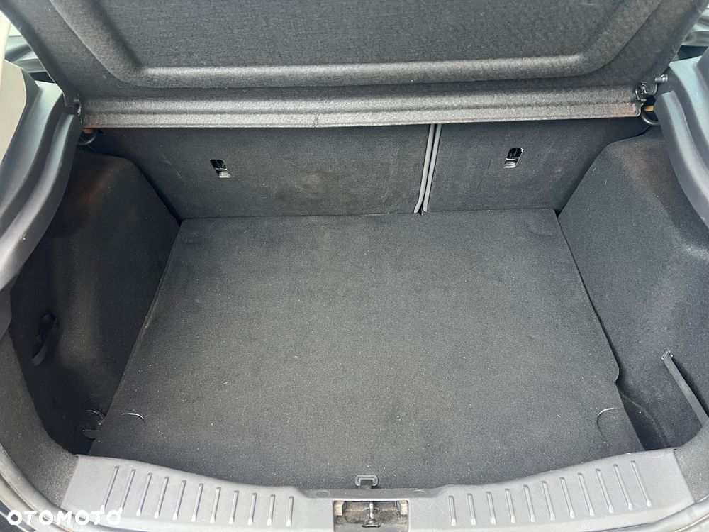 Ford Focus 1.0 EcoBoost 99g Trend - 13