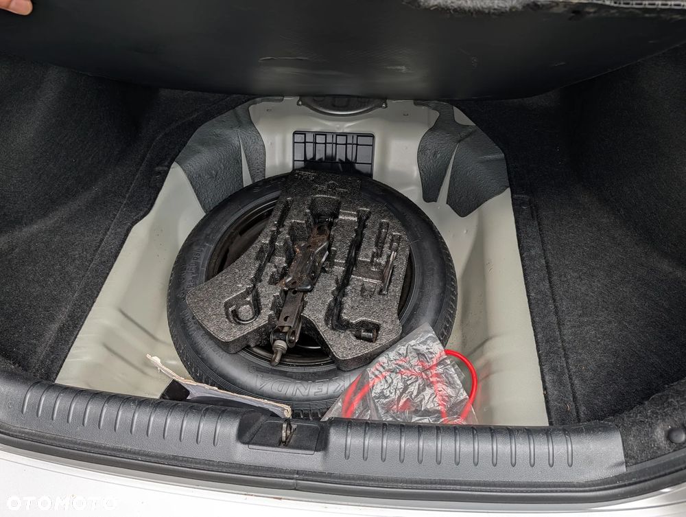 Honda Civic 1.8 Comfort - 27