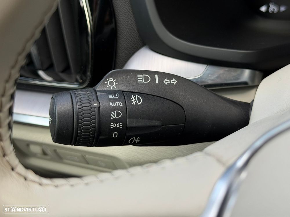 Volvo V60 2.0 T6 AWD TE Inscription - 35