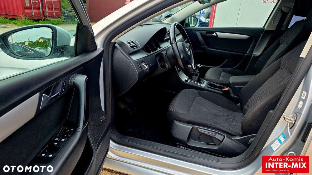 Volkswagen Passat - 38
