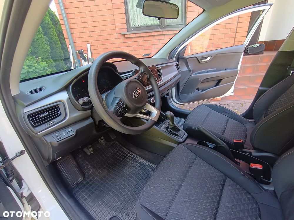 Kia Rio 1.4 M - 6