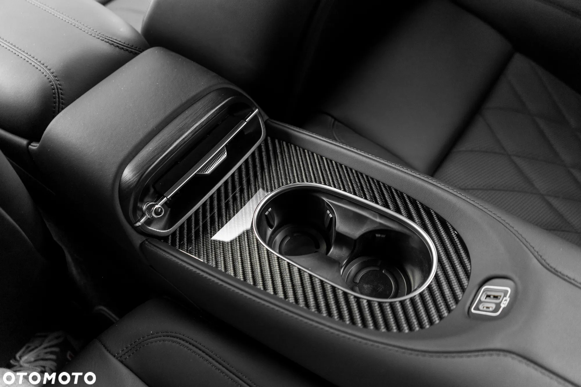 Maserati GranTurismo - 25