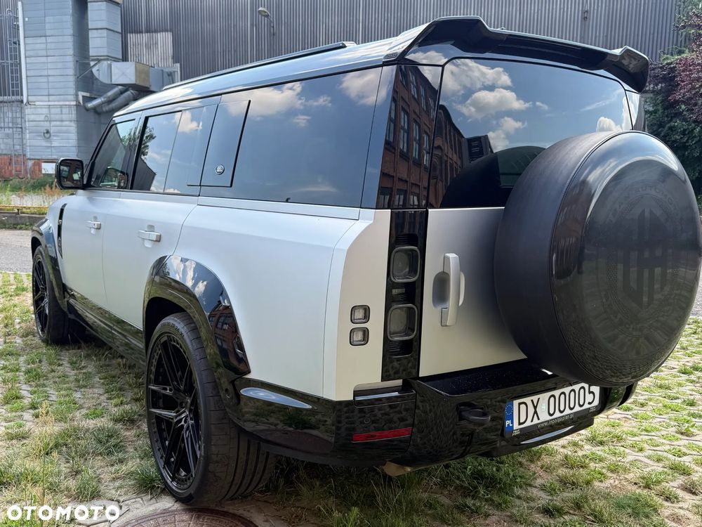 Land Rover Defender 3.0 D300 mHEV X - 19