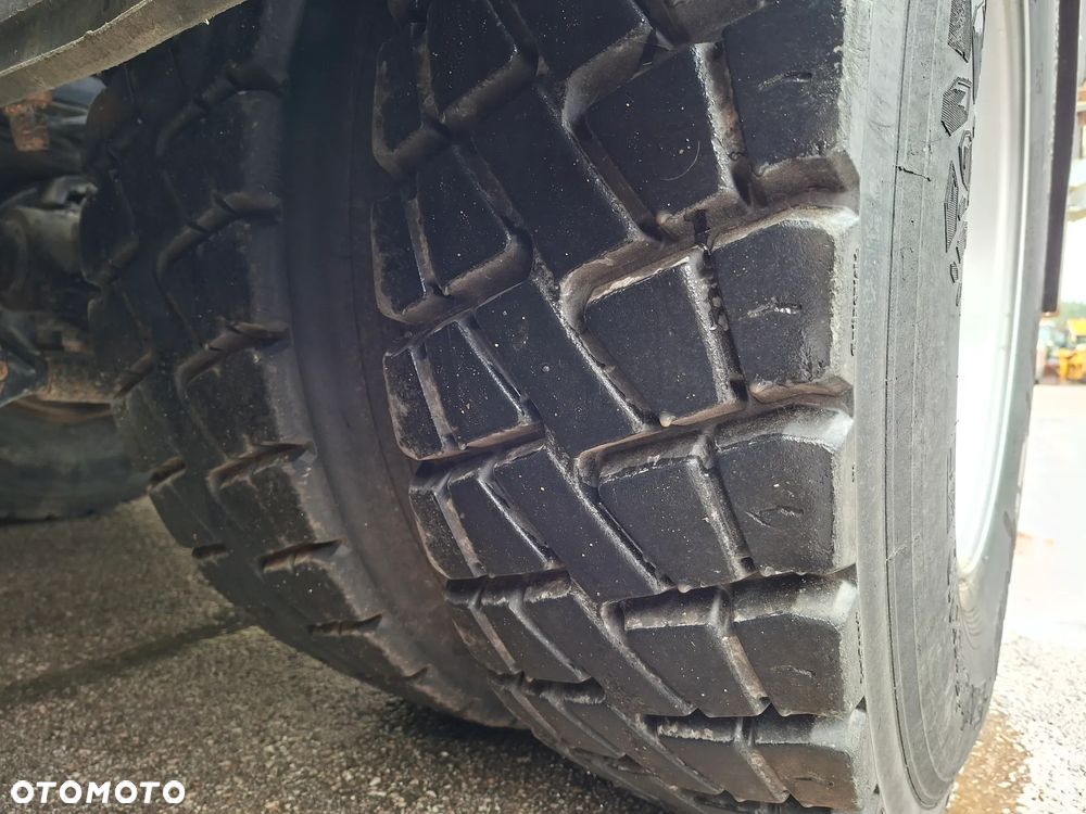 MAN TGS 33.400 kiper 6x4 - 31