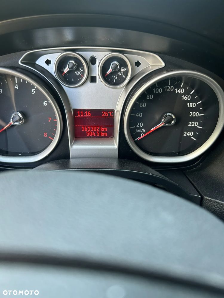 Ford Focus 1.6 Ambiente - 16