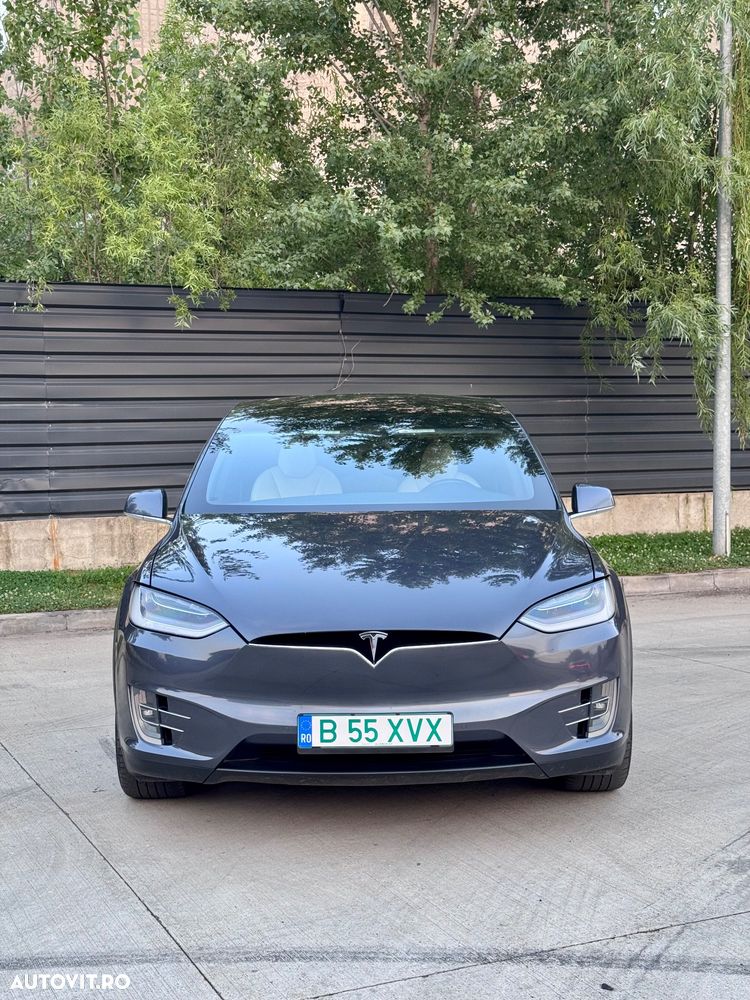 Tesla Model X Long Range - 11
