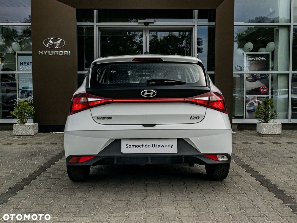 Hyundai i20 1.2 Pure - 10