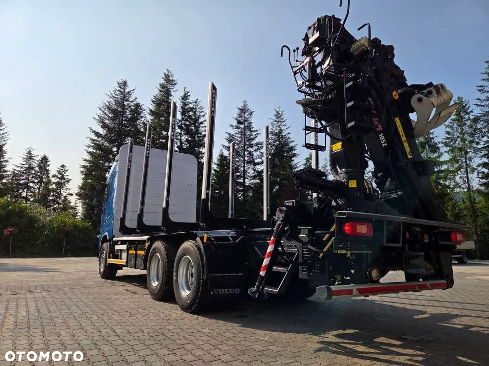 Volvo do drewna drzewa lasu kłoda stos - 5