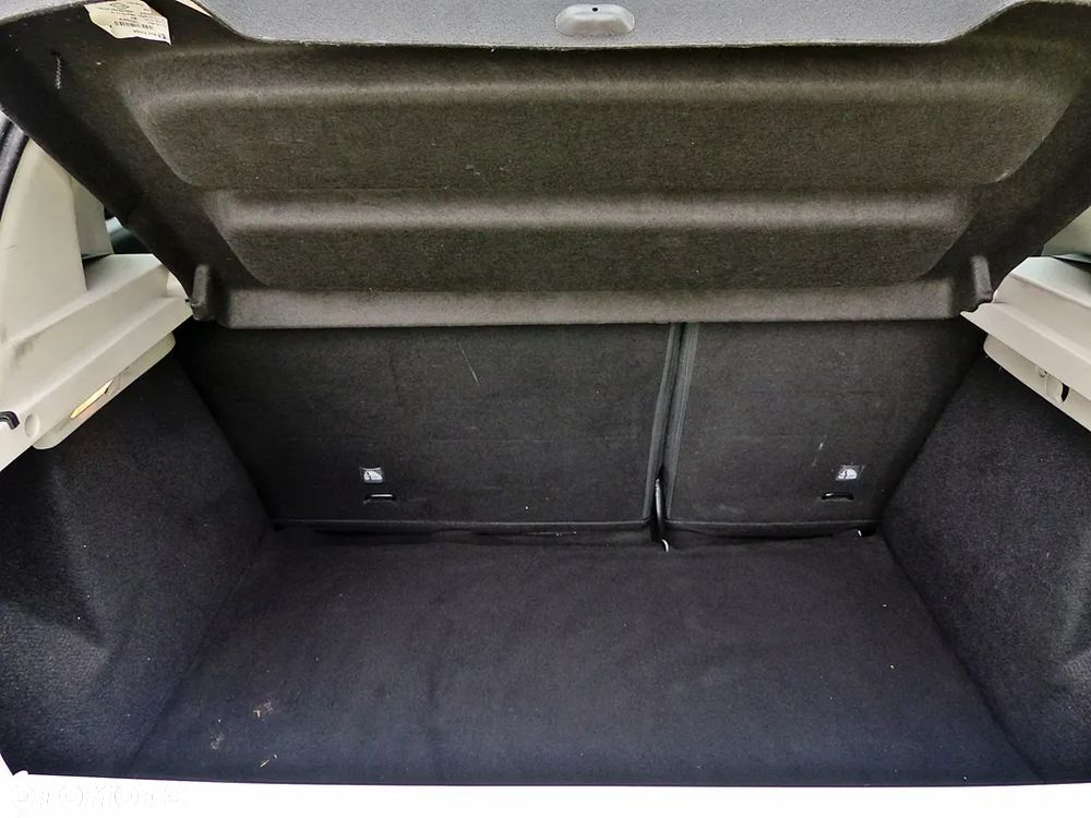 Dacia Sandero Stepway 0.9 TCe Laureate S&S - 11