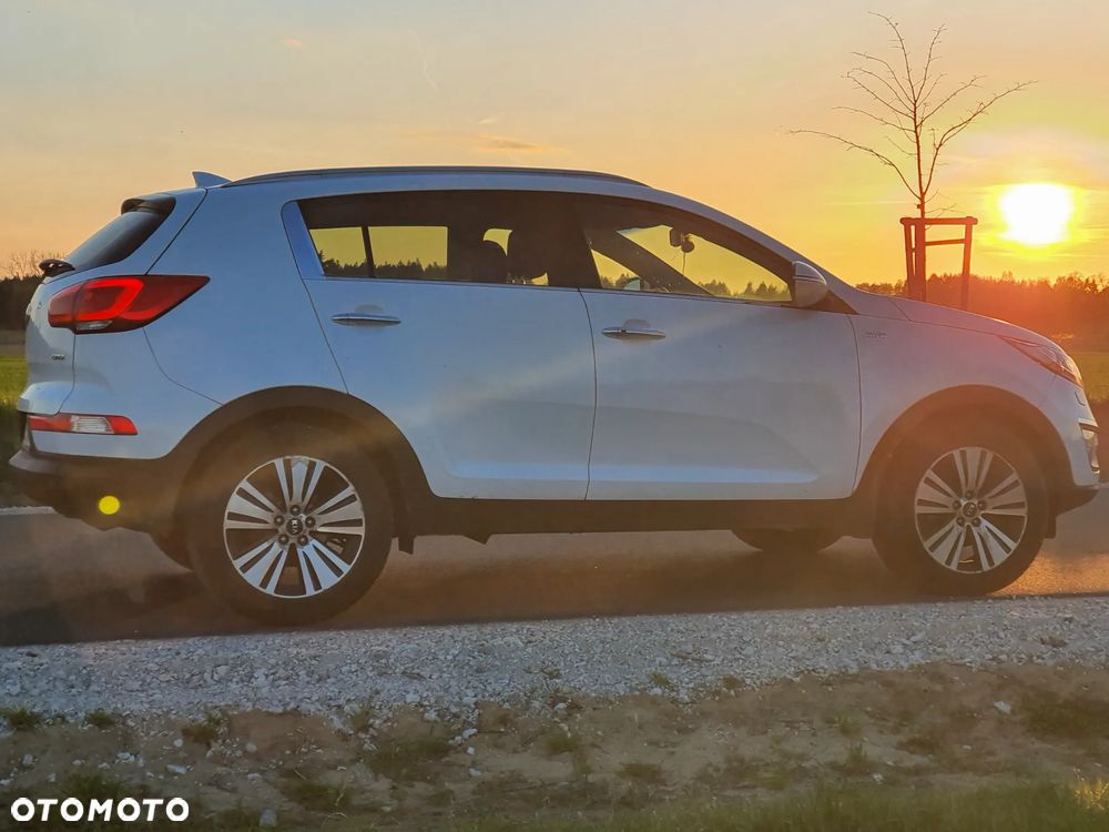 Kia Sportage 2.0 CRDI XL AWD - 10