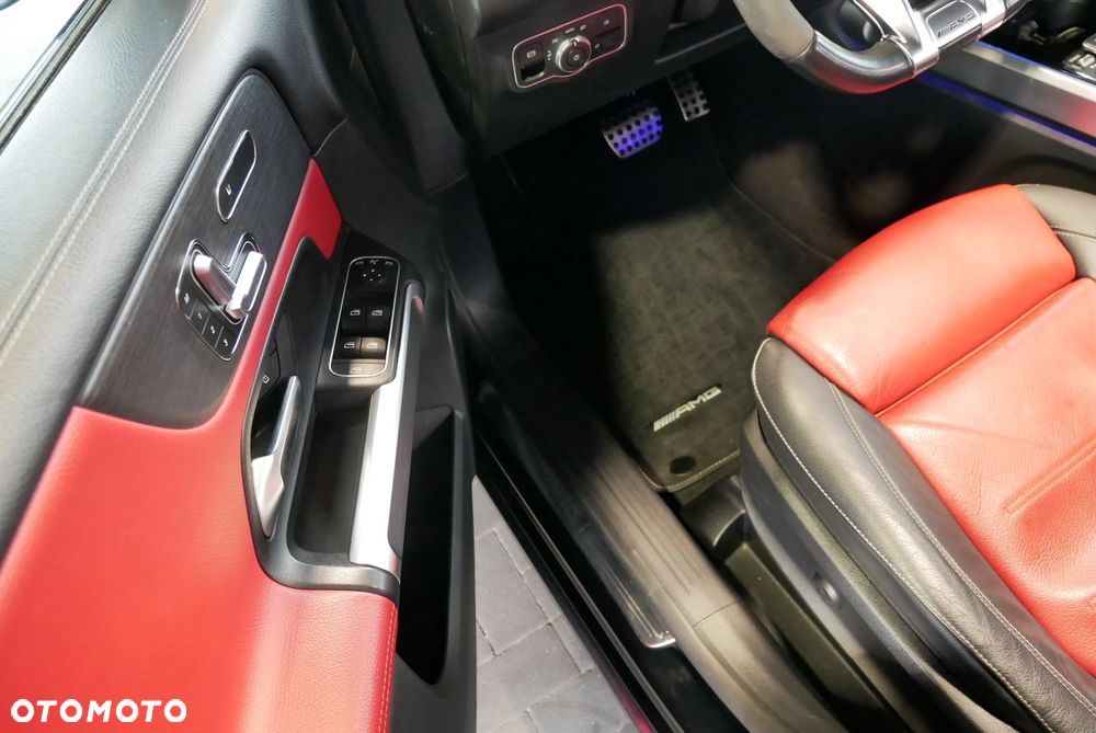 Mercedes-Benz GLB AMG 35 4Matic AMG Speedshift DCT 8G - 21