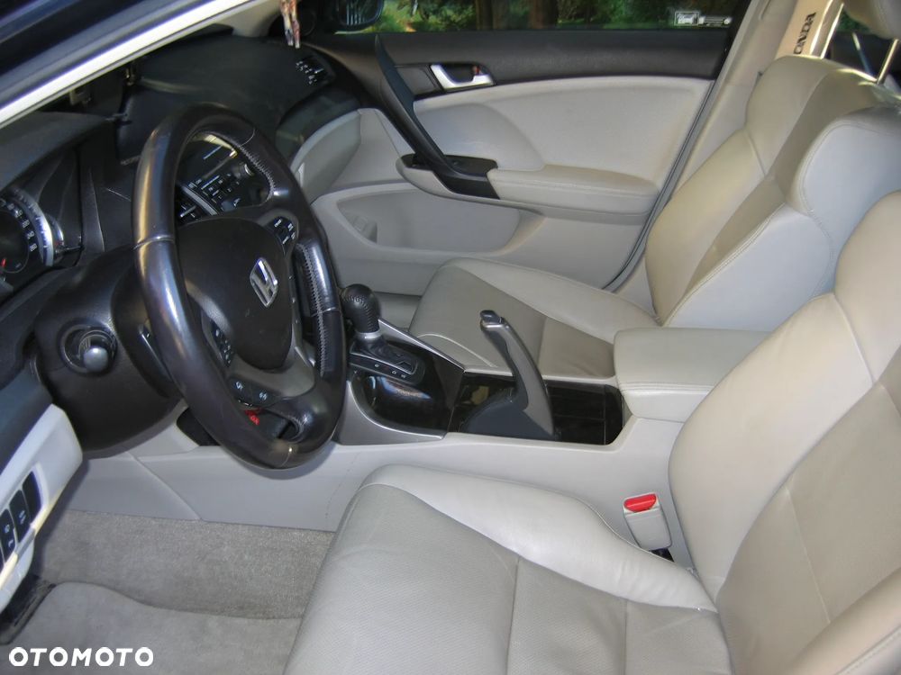 Honda Accord - 14