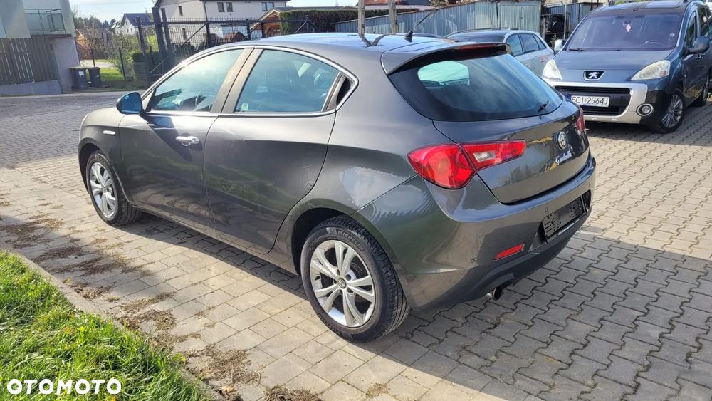 Alfa Romeo Giulietta 1.4 TB MultiAir Distinctive TCT - 3