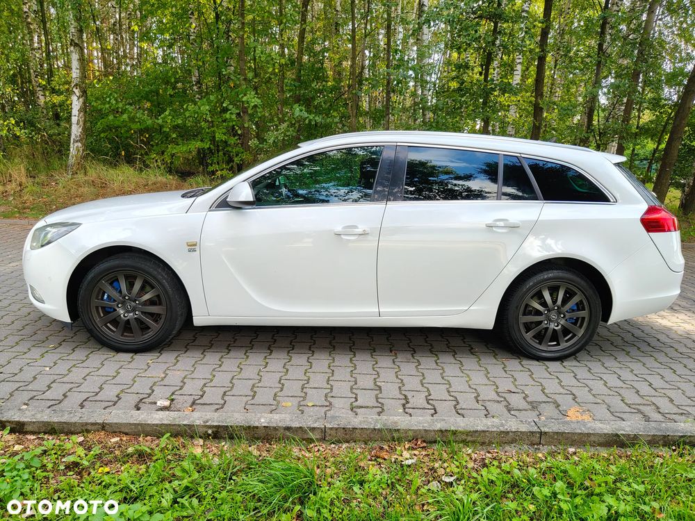 Opel Insignia 2.0 T SportsTourer 4x4 ecoFLEX Start/Stop Design Edition - 6