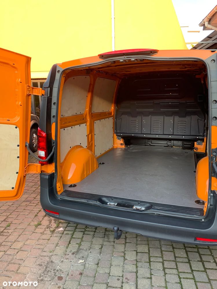 Mercedes-Benz VITO - 26