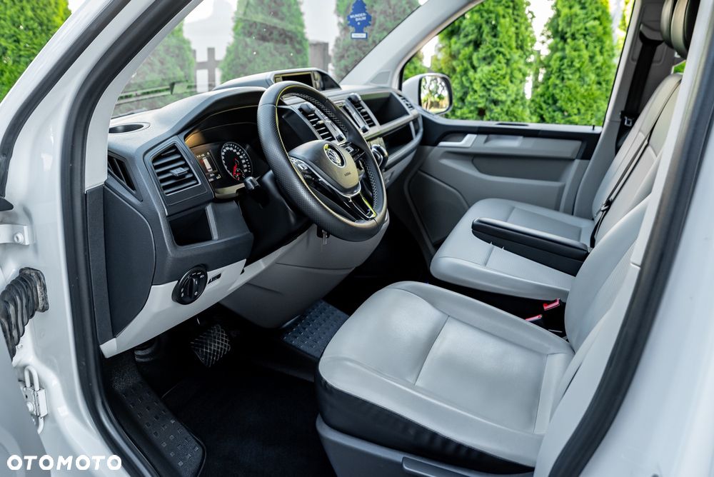 Volkswagen Caravelle 2.0 TDI L2 Trendline DSG - 17
