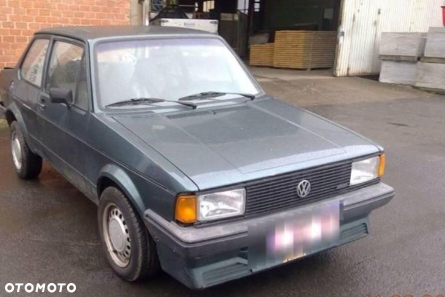 Volkswagen Jetta - 4