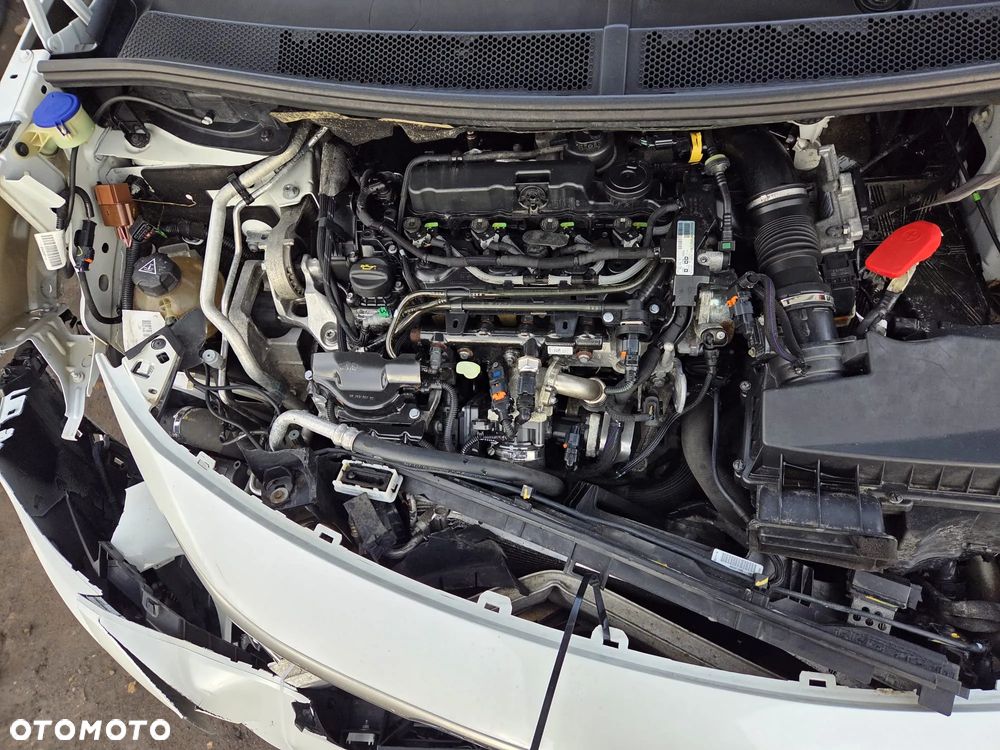 Peugeot 3008 BlueHDi 180 Stop & Start EAT8 GT - 8