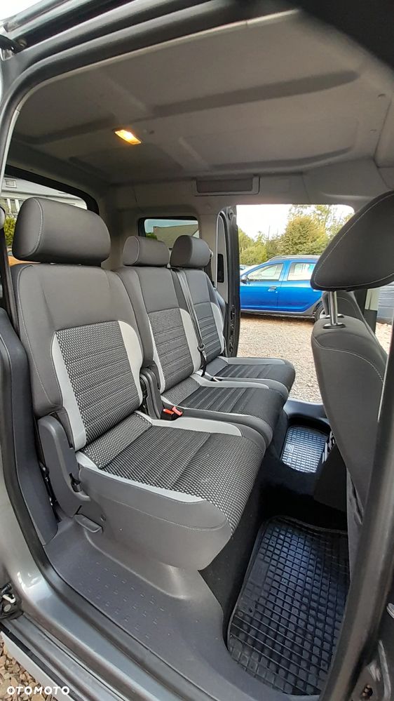 Volkswagen Caddy - 12