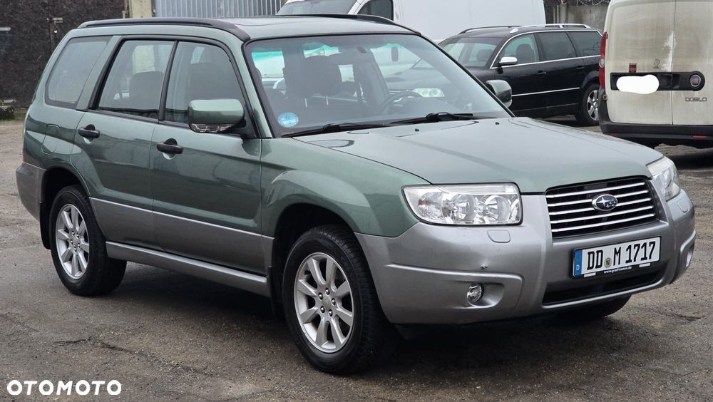 Subaru Forester 2.0X Celebration - 1