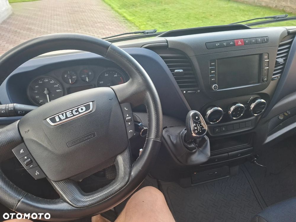 Iveco Daily 35C21 - 3