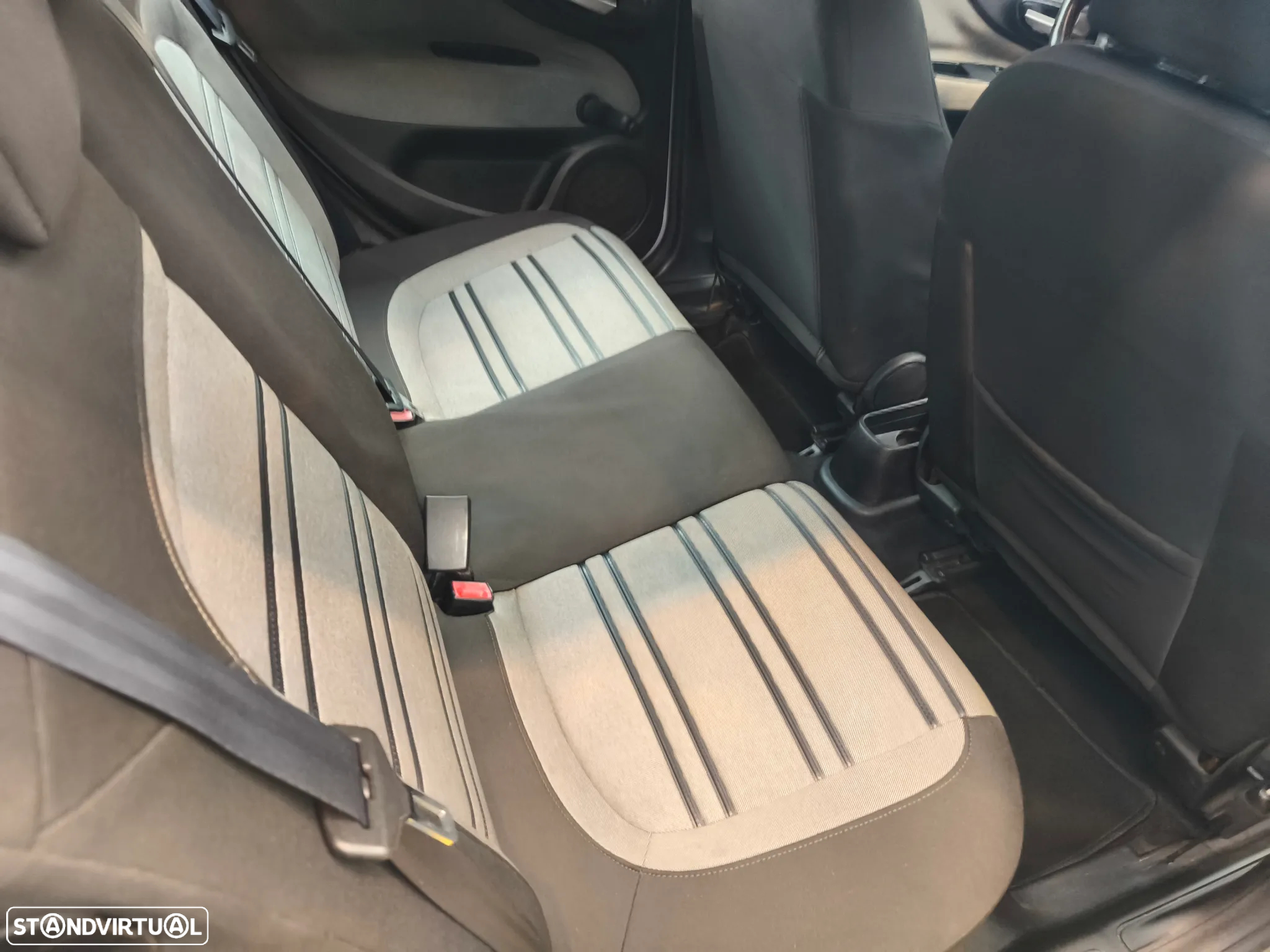 Fiat Punto Evo 1.3 M-Jet Dynamic Style - 22