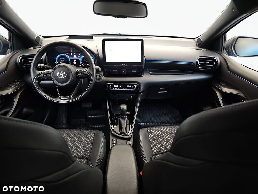 Toyota Yaris - 31