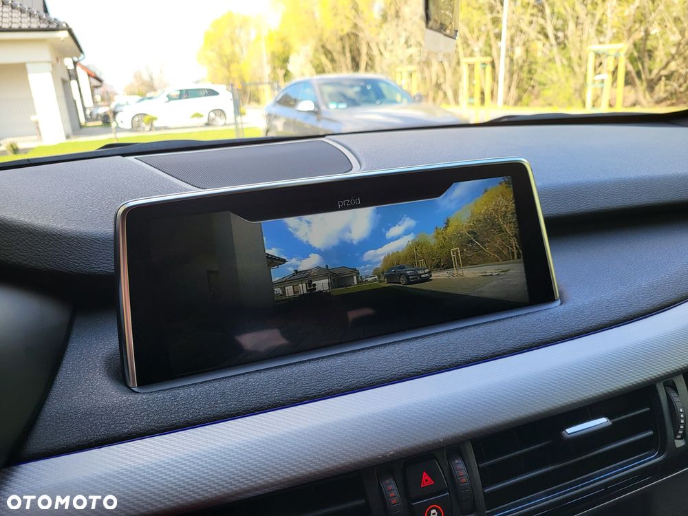 BMW X5 xDrive40d - 32