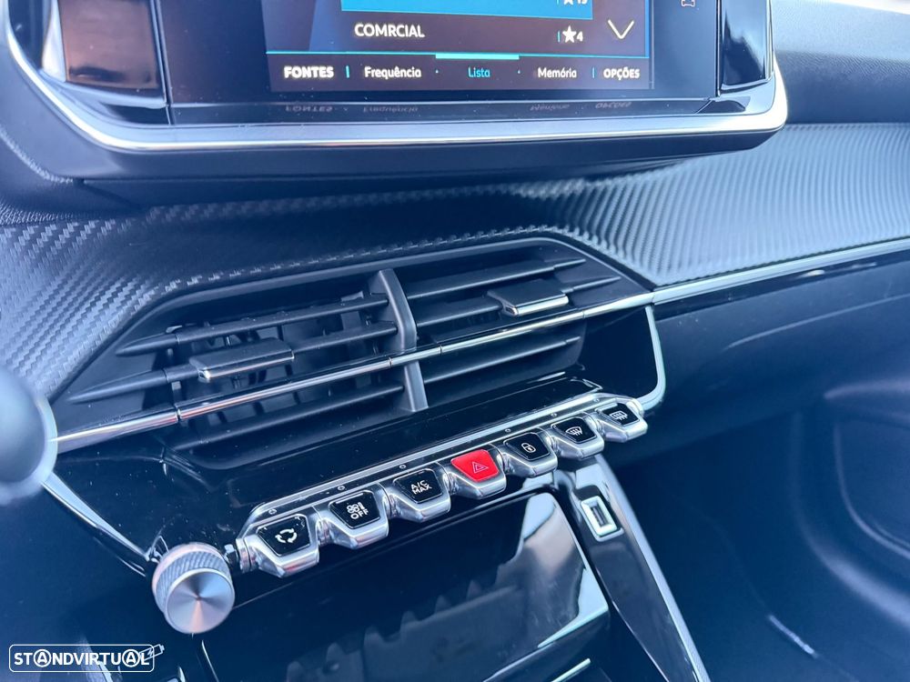 Peugeot e-208 50 kWh Allure Pack - 13