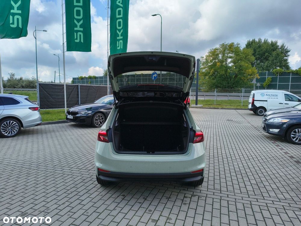 Skoda Fabia 1.0 TSI Drive DSG - 8