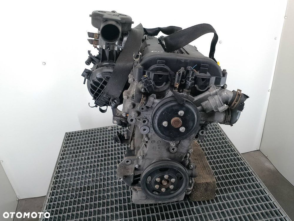 SILNIK OPEL CORSA C Z12XE 1.2 16V - 8
