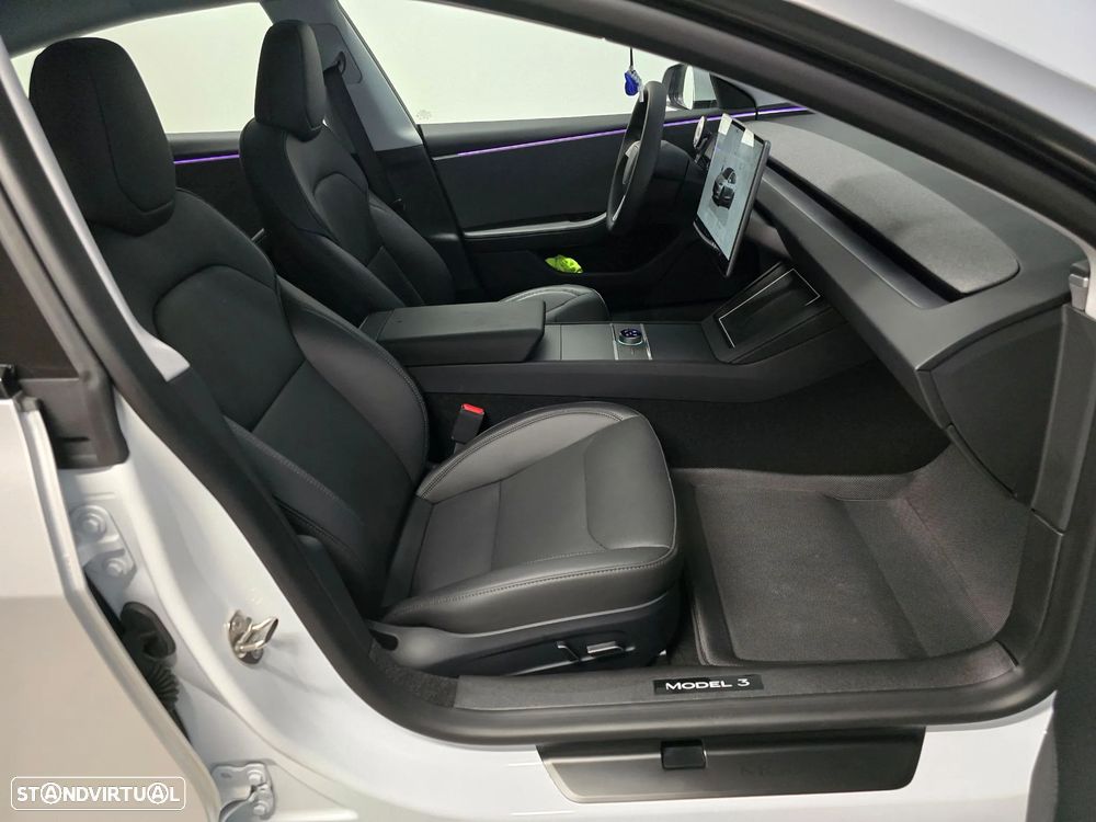Tesla Model 3 Tração Traseira - 29