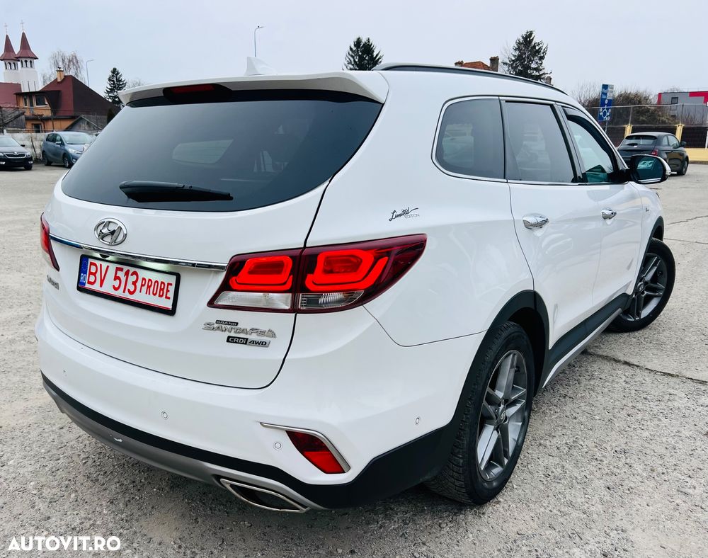 Hyundai Grand Santa Fe 2.2 CRDi ISG 4WD Aut. Exclusive - 3